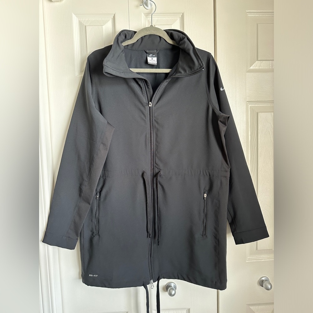 Nike Dri-Fit coat, black, size Lg
